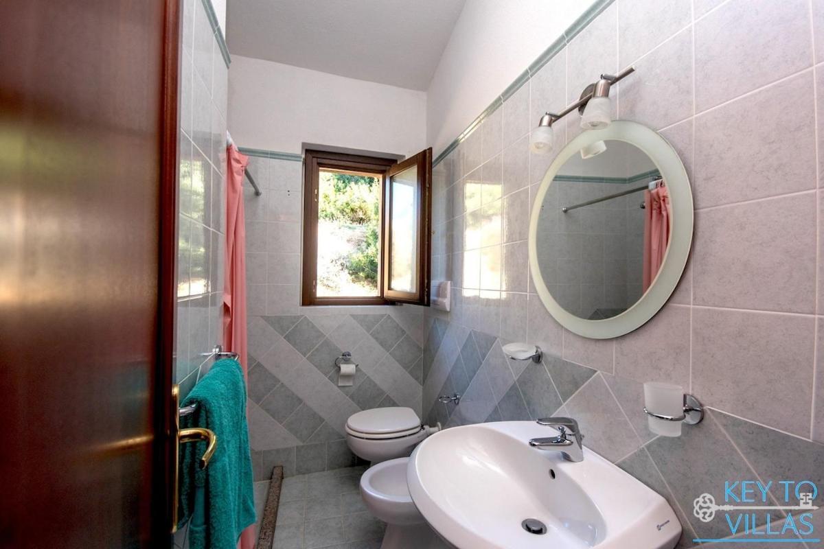 Villa Vista Costa Paradiso Esterno foto